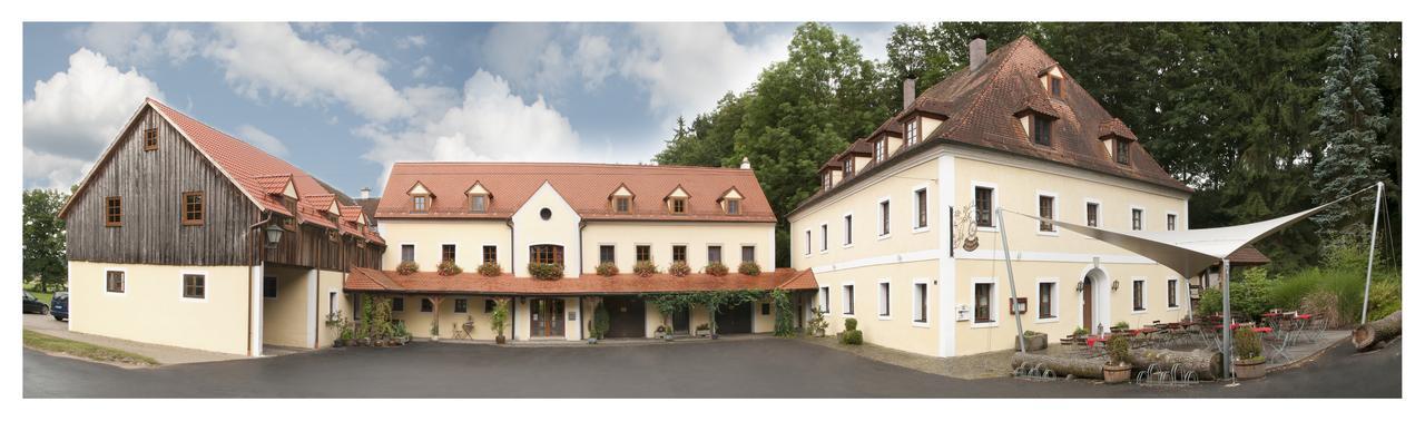 Landhotel Kahrmuehle Pressath المظهر الخارجي الصورة